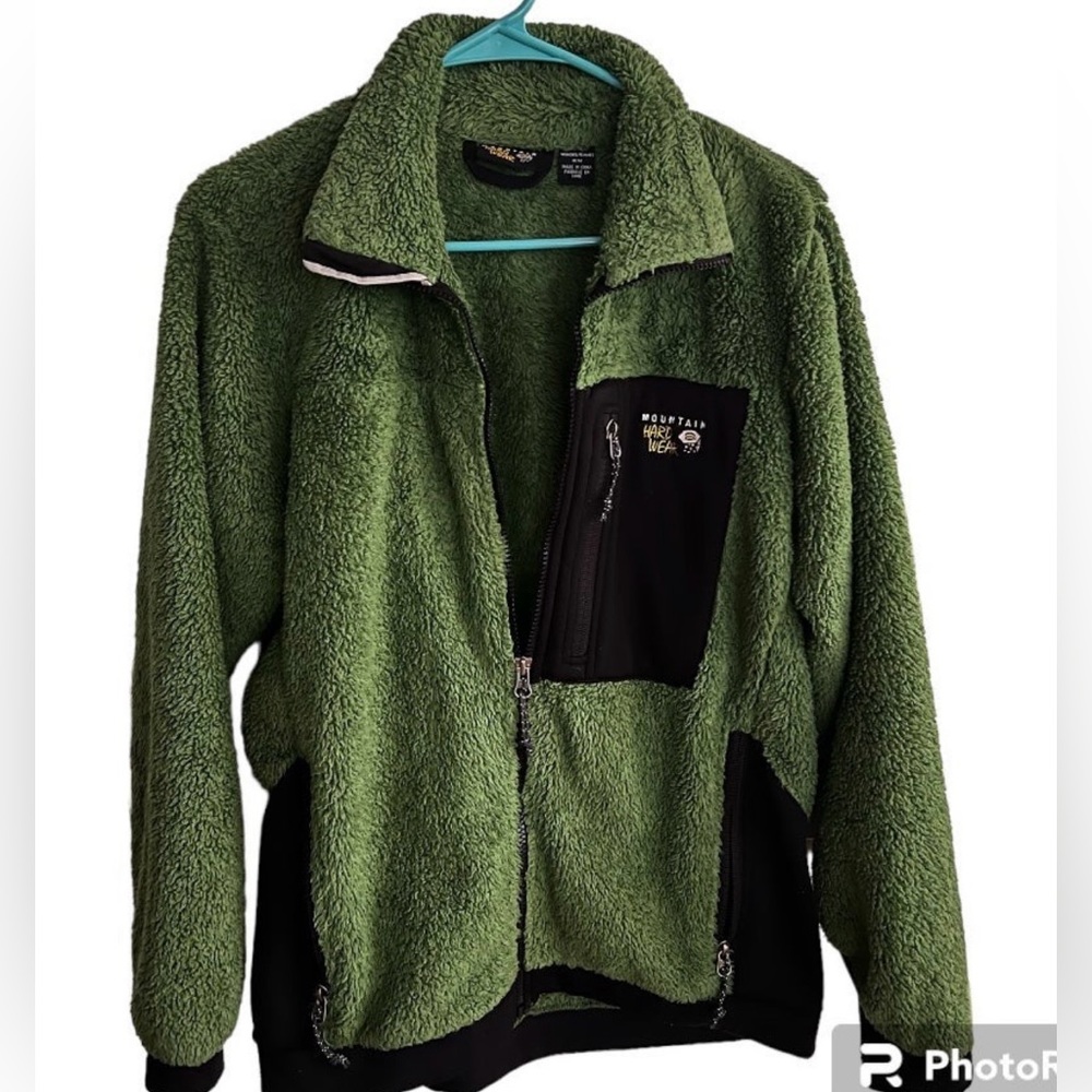 ✨SOLD✨ Mountain Hardwear Jacket